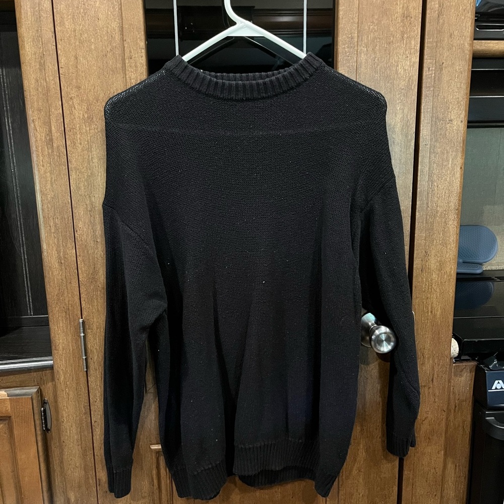 Zara Men's Black Crewneck Sweater